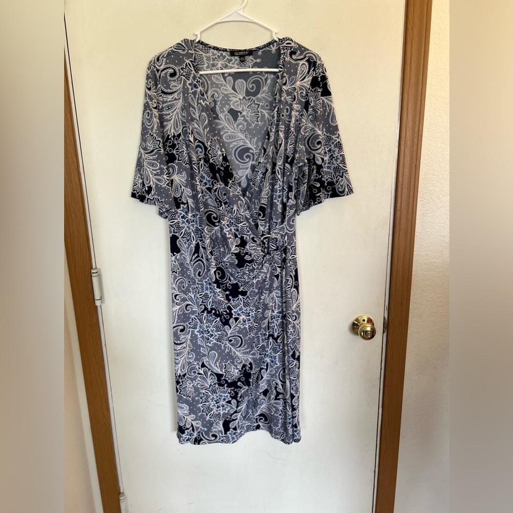 Glamour Sz 14 Deep V-Neck 3/4 Sleeve faux wrap dress with silver ring detail